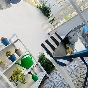 Inanna Appartement Bari
