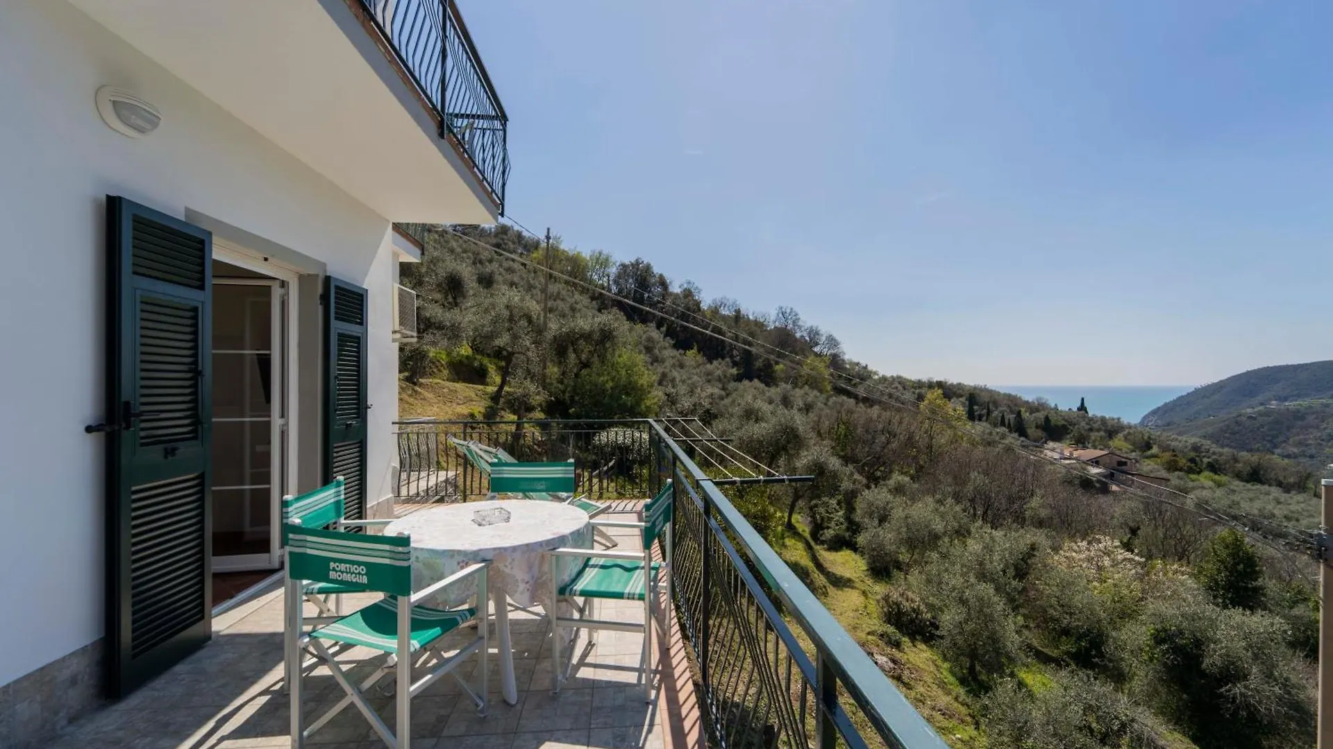 Portico Apartment Moneglia 0*,